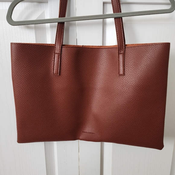 Vince Camuto Luck Tote Large Purse - Picture 2 of 6